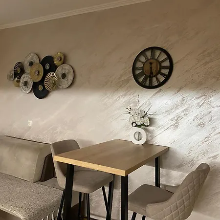 Apartment Nada Bileca